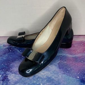 Salvatore Ferragamo Metallic Midnight Navy Blue Vara Bow Signature Low Pump.